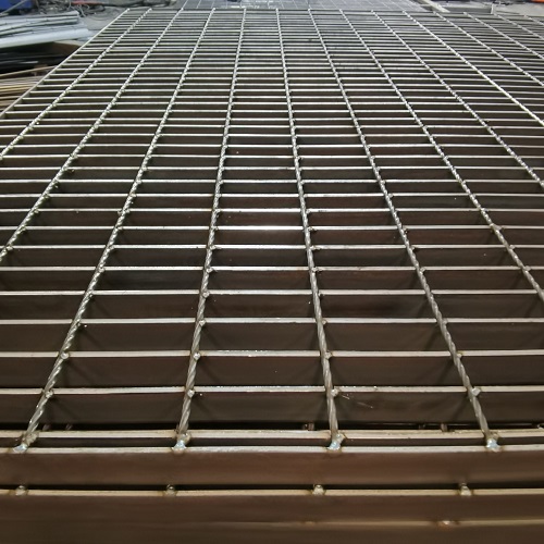 安全與耐久：發(fā)電廠脫硫平臺鋼格板鋼格柵板應(yīng)用與設(shè)計