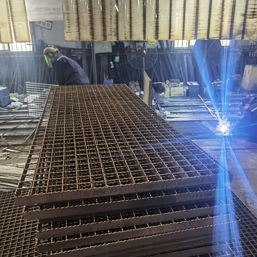 鋼格板規(guī)格、承重、安裝全解析