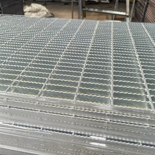 鋼格板安裝松動(dòng)怎么處理？這些方法很實(shí)用