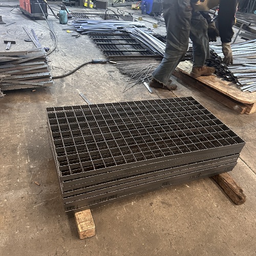 鋼格柵板為什么越來越受工程項(xiàng)目歡迎