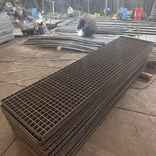 鋼格板是怎么生產(chǎn)的完整生產(chǎn)流程全曝光